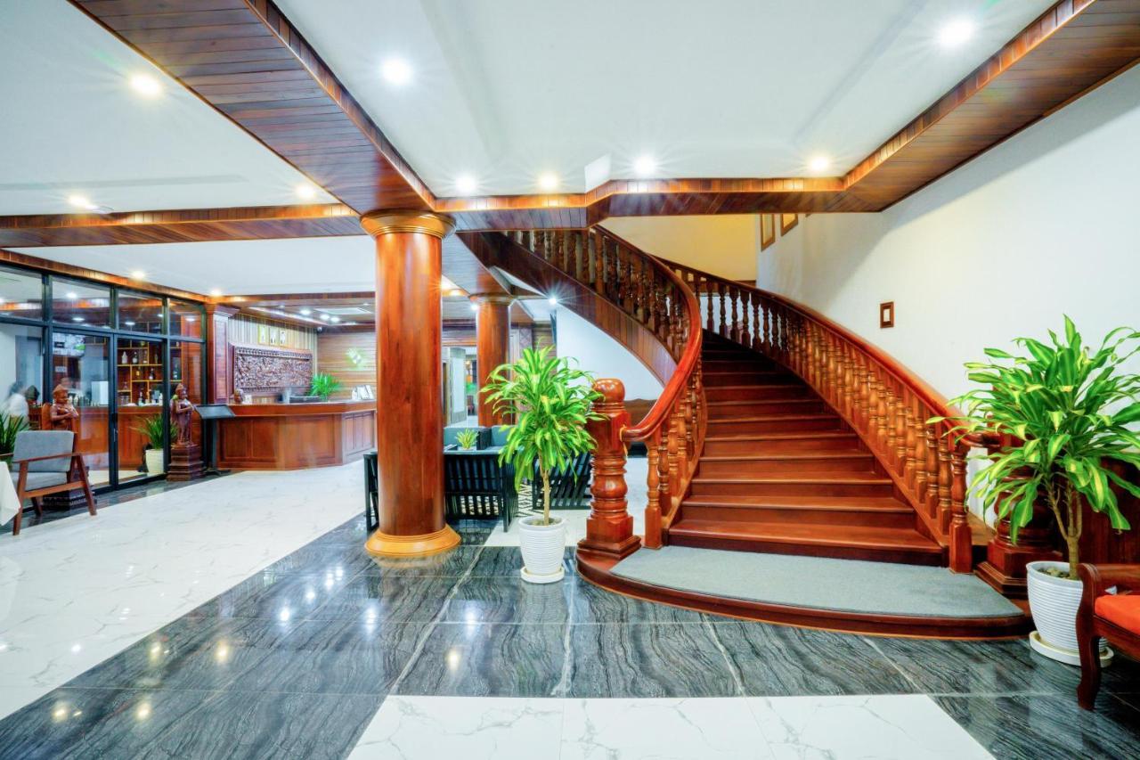 Blanc Smith Hotel Siem Reap Luaran gambar